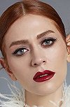 Фильмы и сериалы с Хазал Тюресан