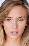 Фильмы и сериалы с Акилла Золл